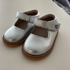 Mary Jane Toddler Silver shoes by Elephantito